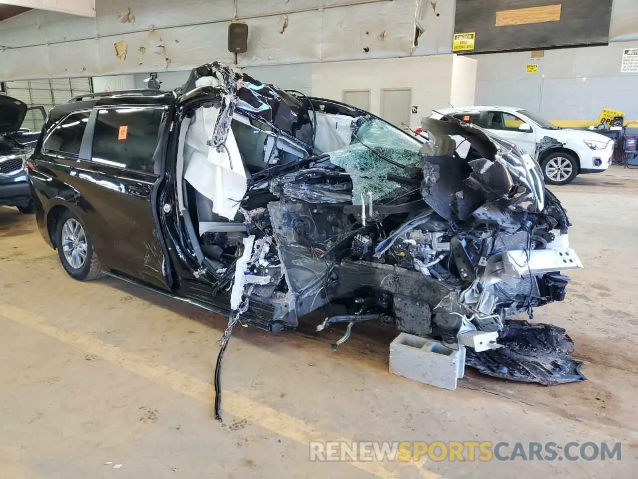 4 Фотография поврежденного автомобиля 5TDKRKEC6NS135517 TOYOTA All Models 2022