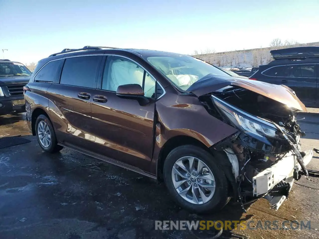 4 Photograph of a damaged car 5TDKSKFC0NS059831 TOYOTA All Models 2022
