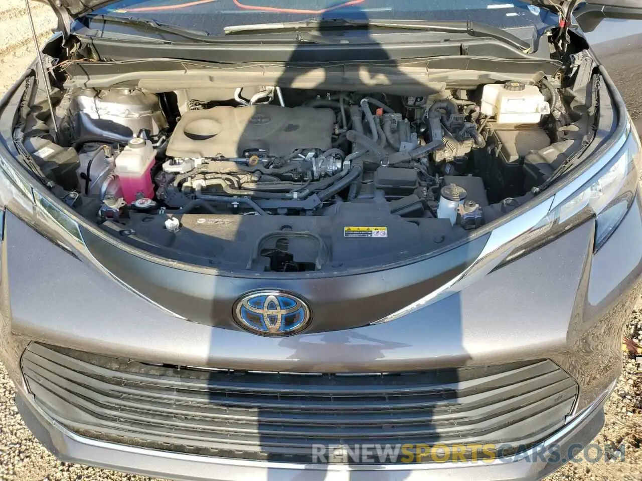 13 Photograph of a damaged car 5TDYRKEC6NS090587 TOYOTA All Models 2022