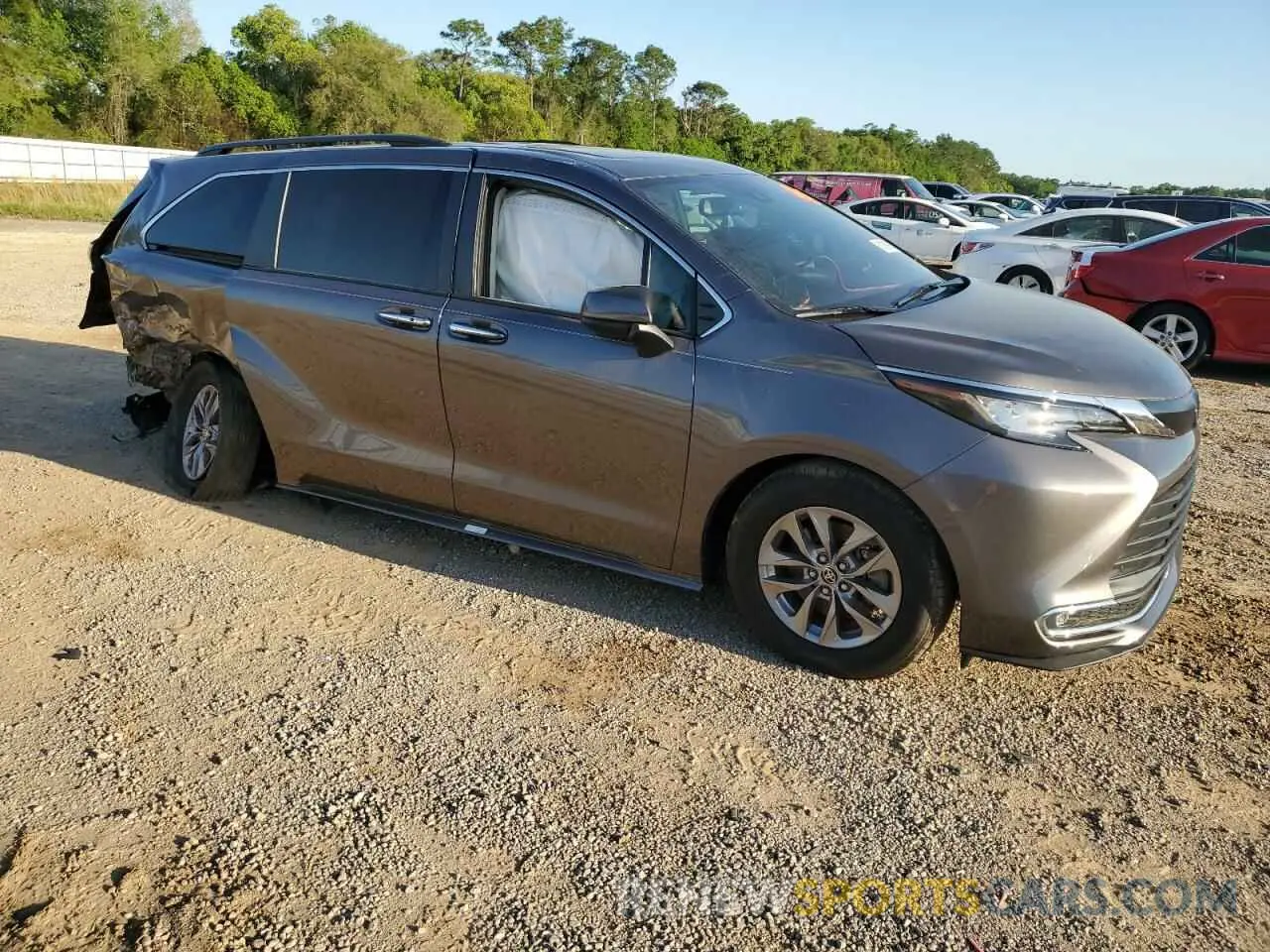 4 Photograph of a damaged car 5TDYRKEC6NS090587 TOYOTA All Models 2022