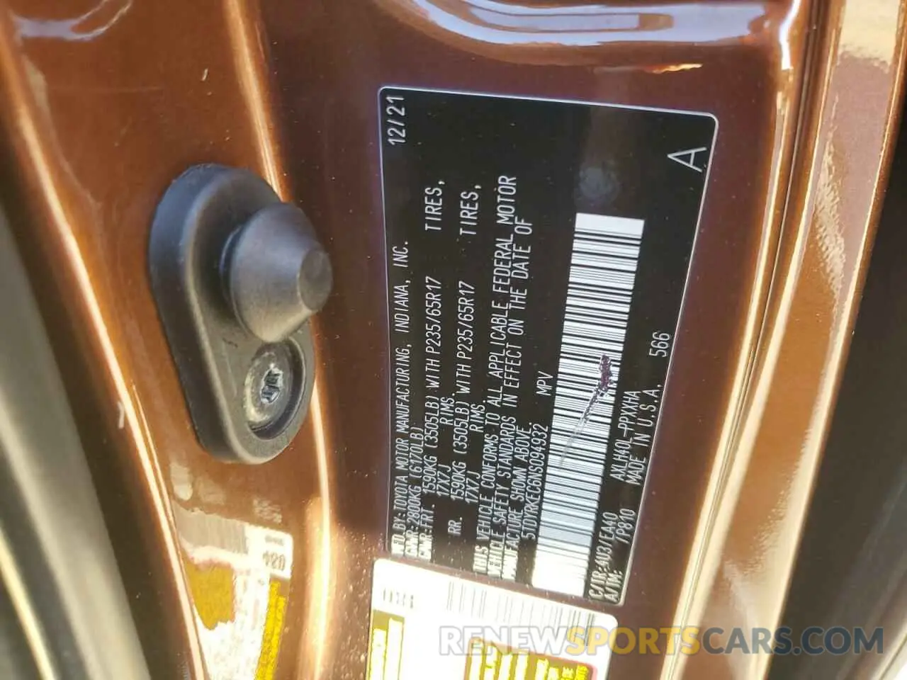 12 Photograph of a damaged car 5TDYRKEC6NS094932 TOYOTA All Models 2022
