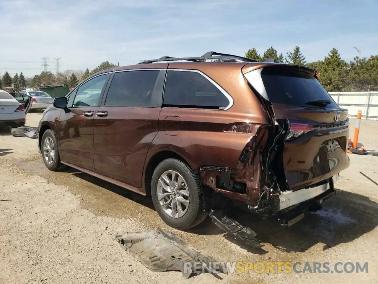 2 Photograph of a damaged car 5TDYRKEC8NS111603 TOYOTA All Models 2022