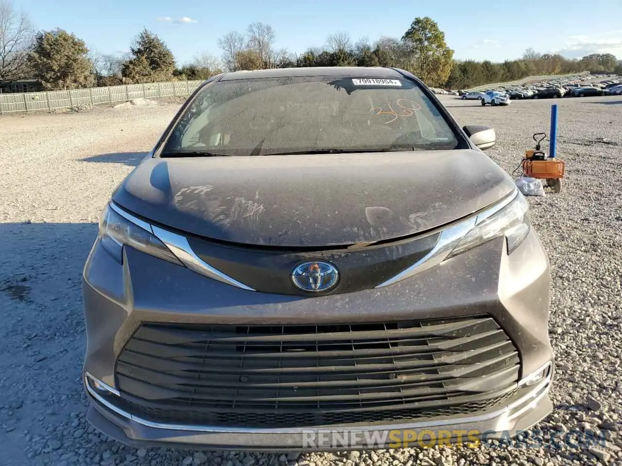 5 Photograph of a damaged car 5TDYRKECXNS121596 TOYOTA All Models 2022