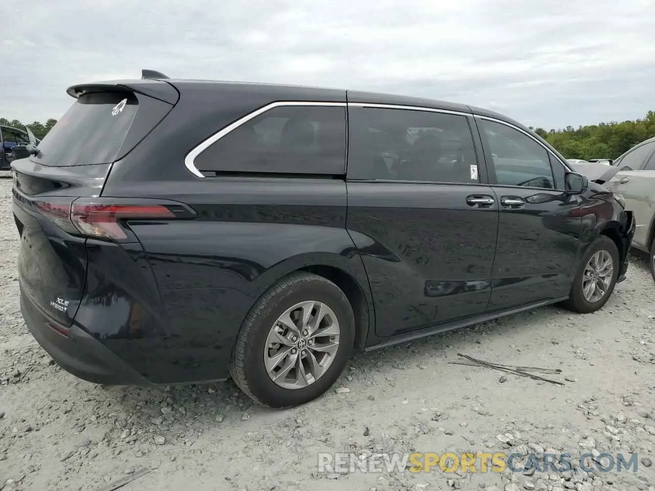 3 Photograph of a damaged car 5TDYRKEC2PS136810 TOYOTA All Models 2023