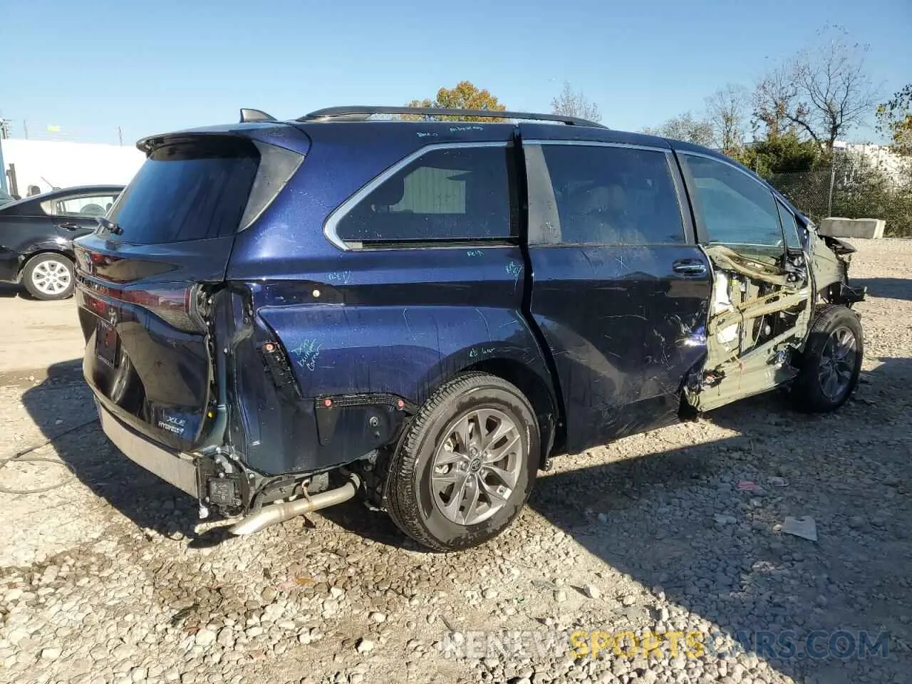 3 Фотография поврежденного автомобиля 5TDYSKFC3PS100319 TOYOTA All Models 2023