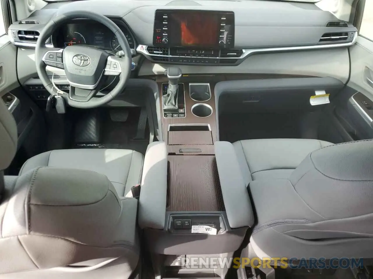 8 Фотография поврежденного автомобиля 5TDJRKEC3RS215567 TOYOTA All Models 2024