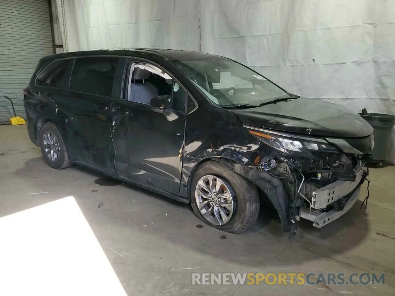 4 Photograph of a damaged car 5TDKRKEC8RS190346 TOYOTA All Models 2024