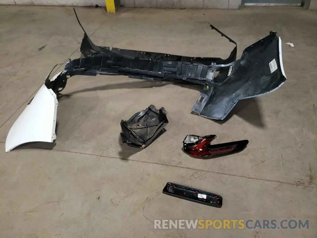 12 Photograph of a damaged car 5TDKSKFC8RS111034 TOYOTA All Models 2024