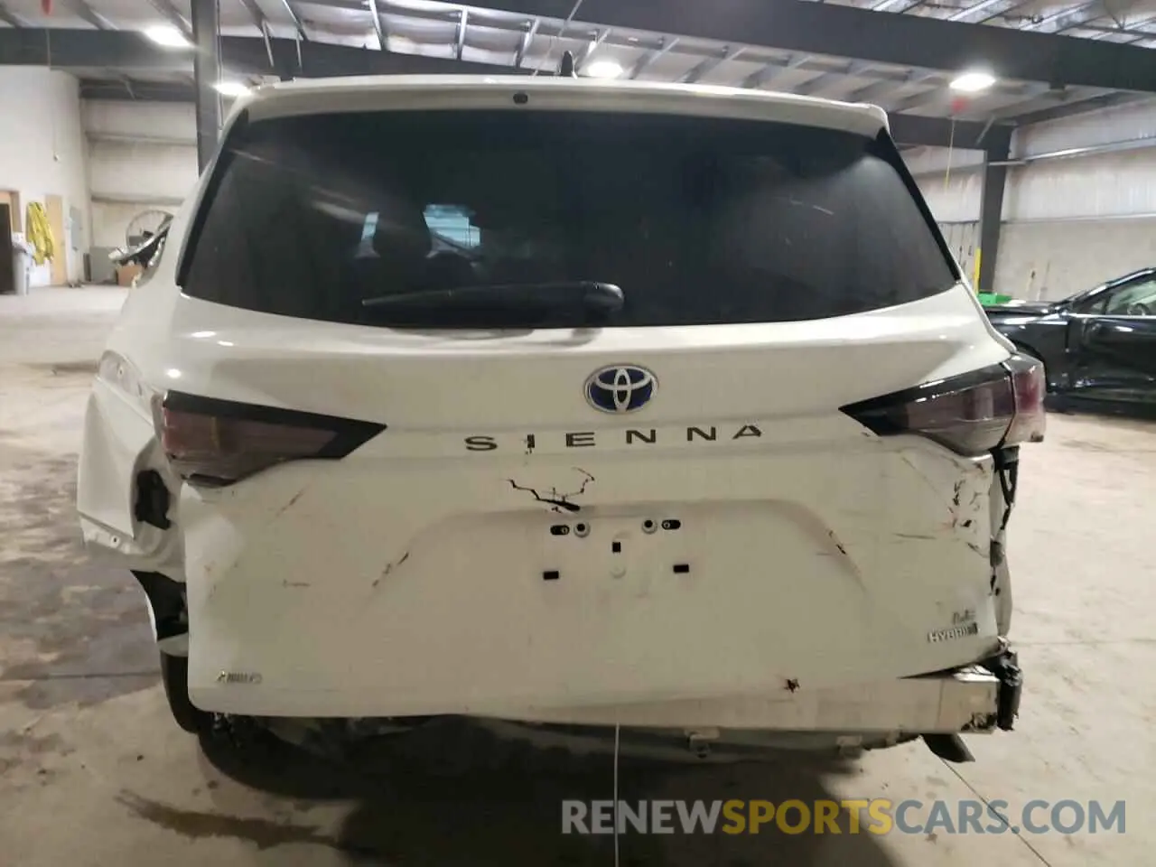 6 Photograph of a damaged car 5TDKSKFC8RS111034 TOYOTA All Models 2024