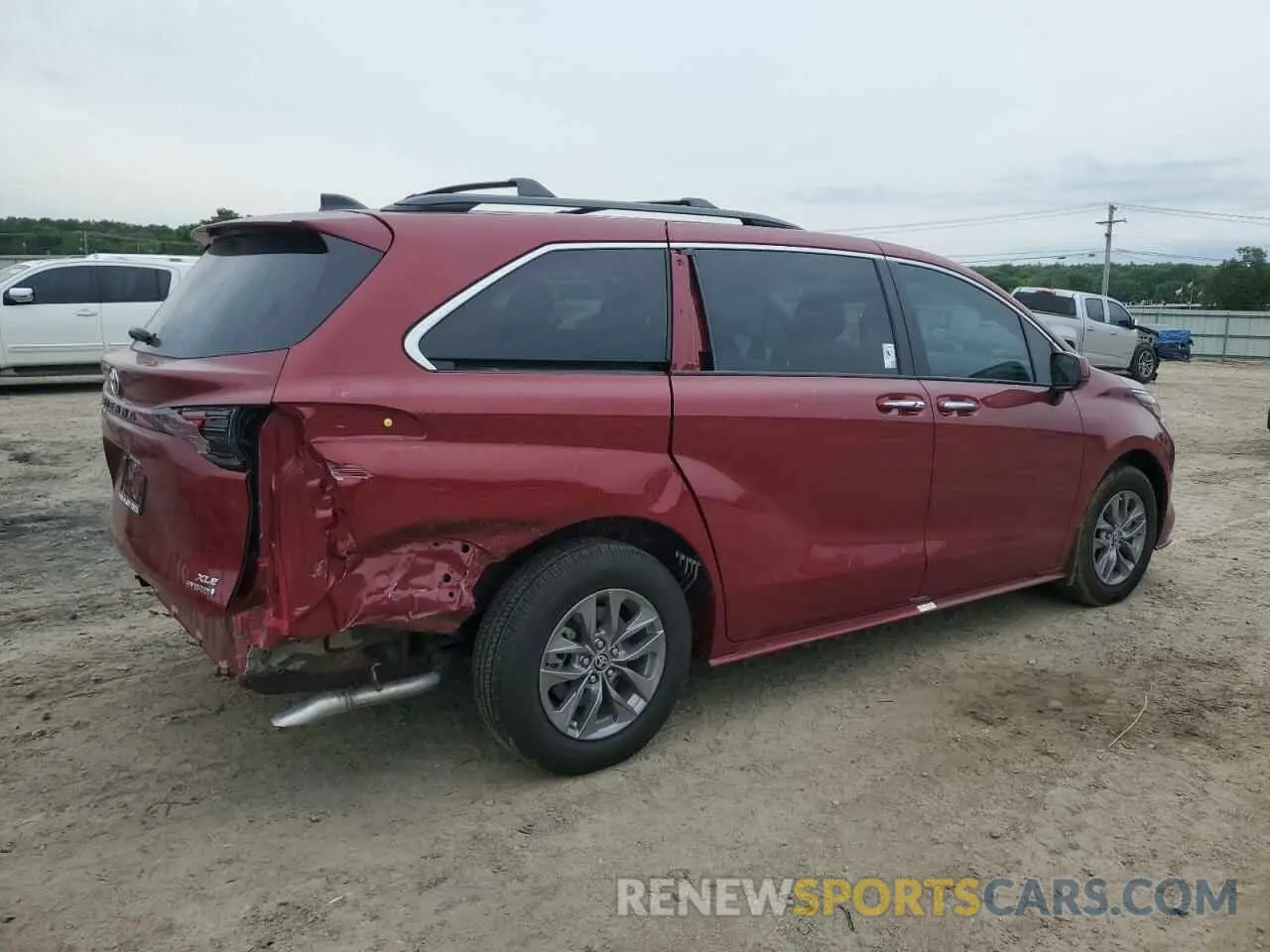 3 Photograph of a damaged car 5TDYRKEC0RS192389 TOYOTA All Models 2024