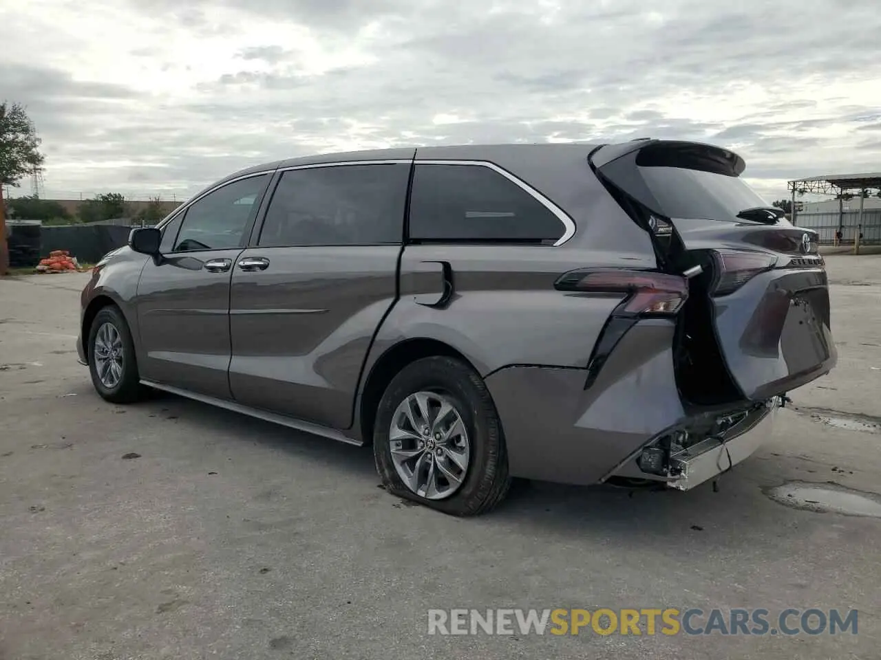 2 Photograph of a damaged car 5TDYRKEC5RS195059 TOYOTA All Models 2024