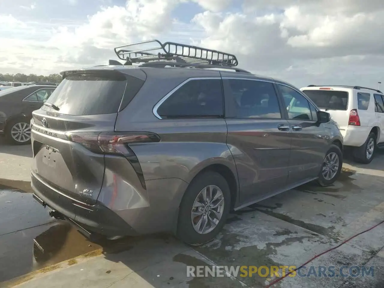 3 Photograph of a damaged car 5TDYRKEC6RS187875 TOYOTA All Models 2024