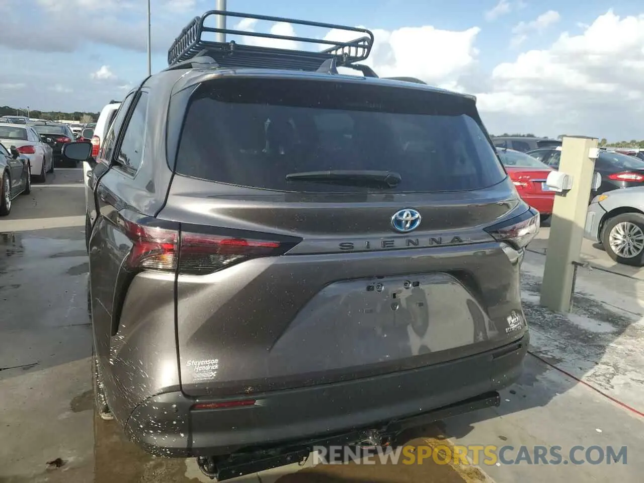 6 Photograph of a damaged car 5TDYRKEC6RS187875 TOYOTA All Models 2024