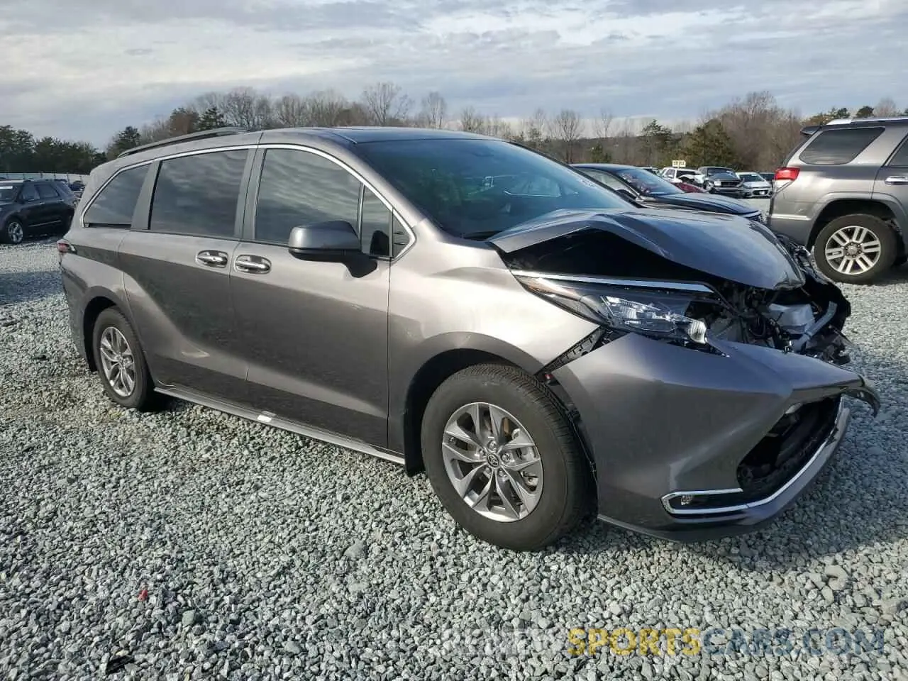 4 Photograph of a damaged car 5TDYRKEC9RS203387 TOYOTA All Models 2024