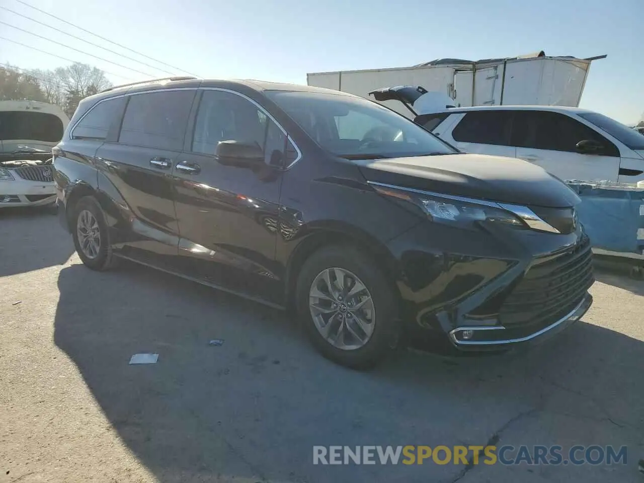 4 Photograph of a damaged car 5TDYRKECXRS193839 TOYOTA All Models 2024