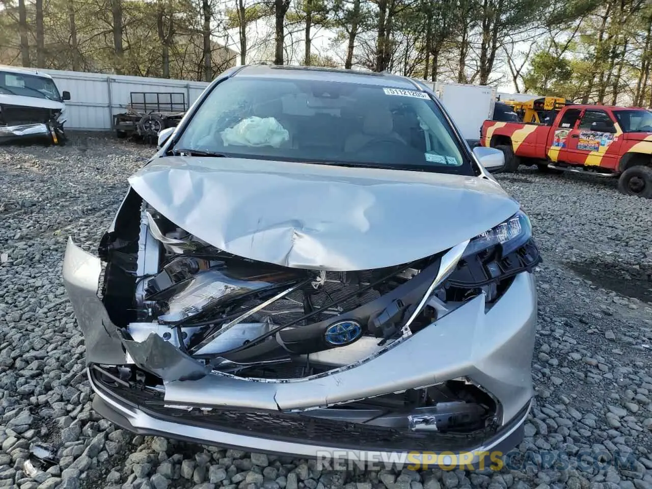 5 Photograph of a damaged car 5TDBRKEC4SS245039 TOYOTA All Models 2025