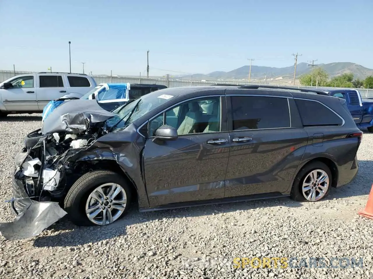 1 Фотография поврежденного автомобиля 5TDJRKECXSS254002 TOYOTA All Models 2025