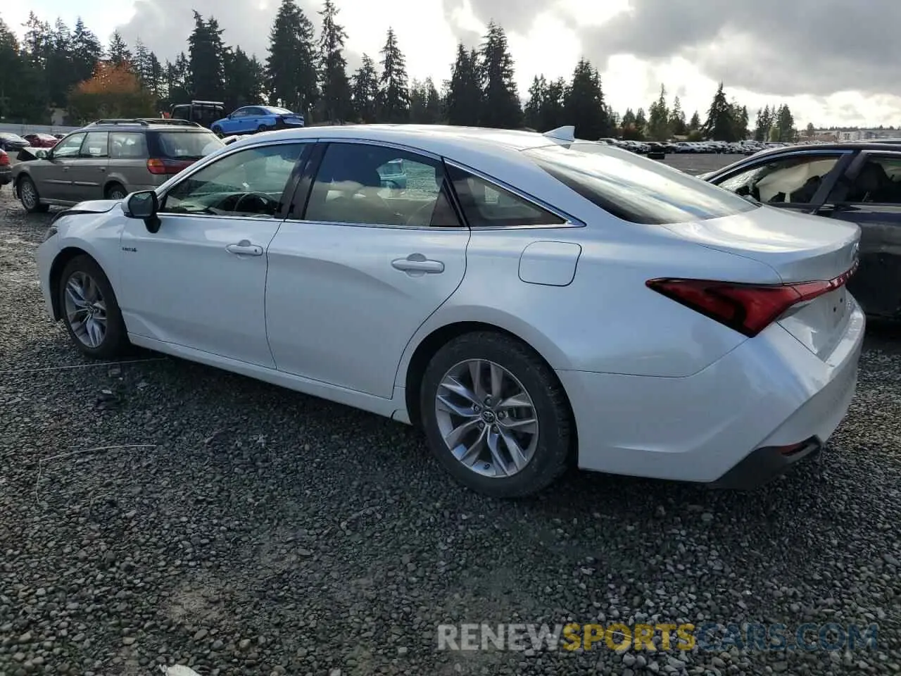 2 Photograph of a damaged car 4T1B21FBXKU001097 TOYOTA AVALON 2019