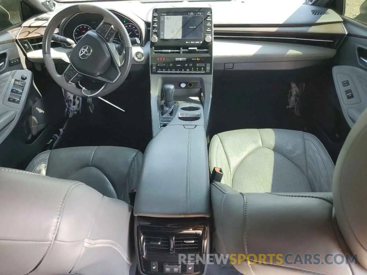 8 Фотография поврежденного автомобиля 4T1BZ1FB0KU011584 TOYOTA AVALON 2019