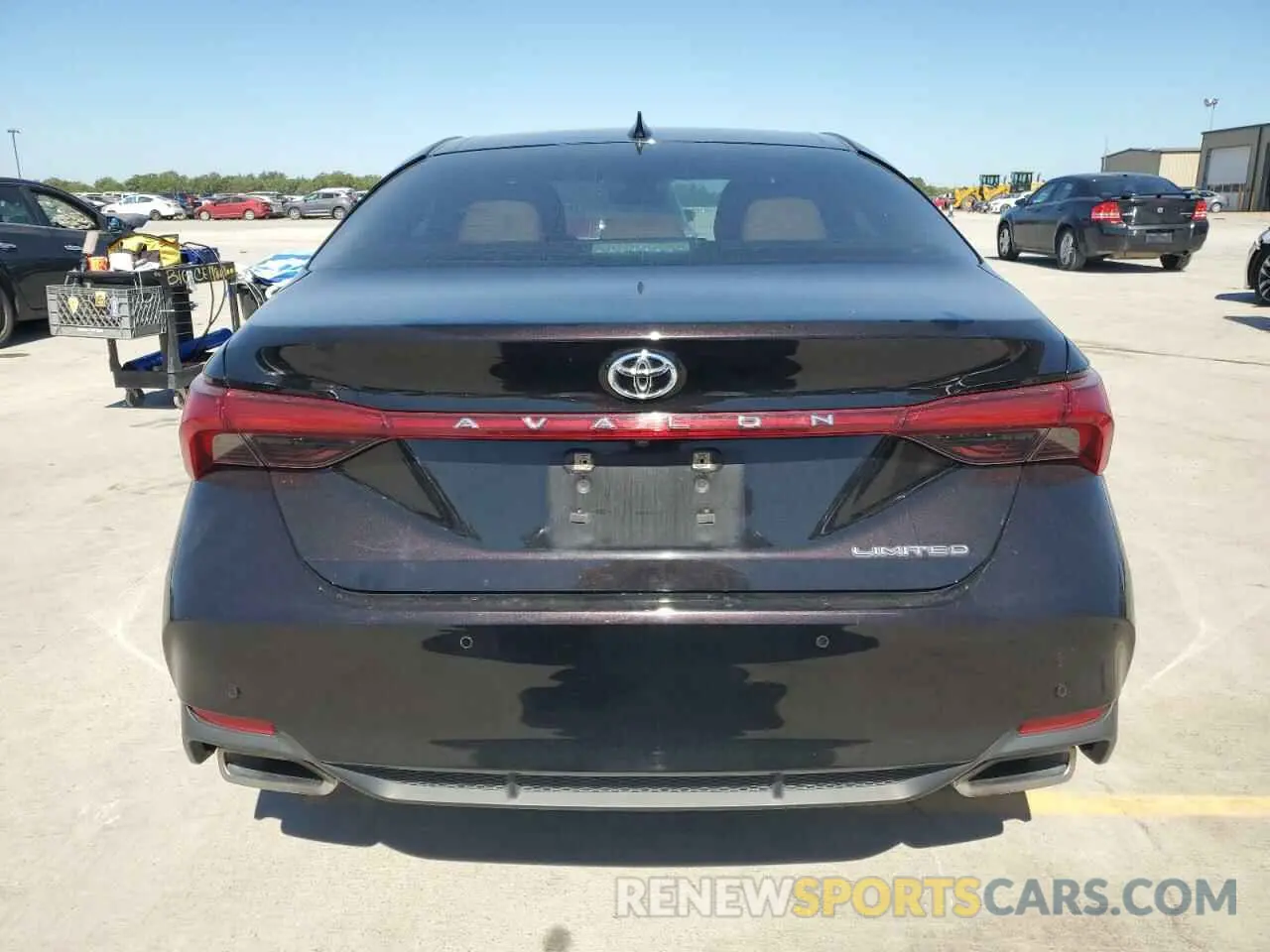 6 Photograph of a damaged car 4T1BZ1FB0KU025176 TOYOTA AVALON 2019