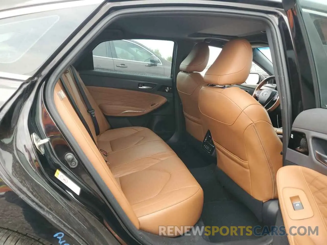 10 Фотография поврежденного автомобиля 4T1BZ1FB1KU003493 TOYOTA AVALON 2019