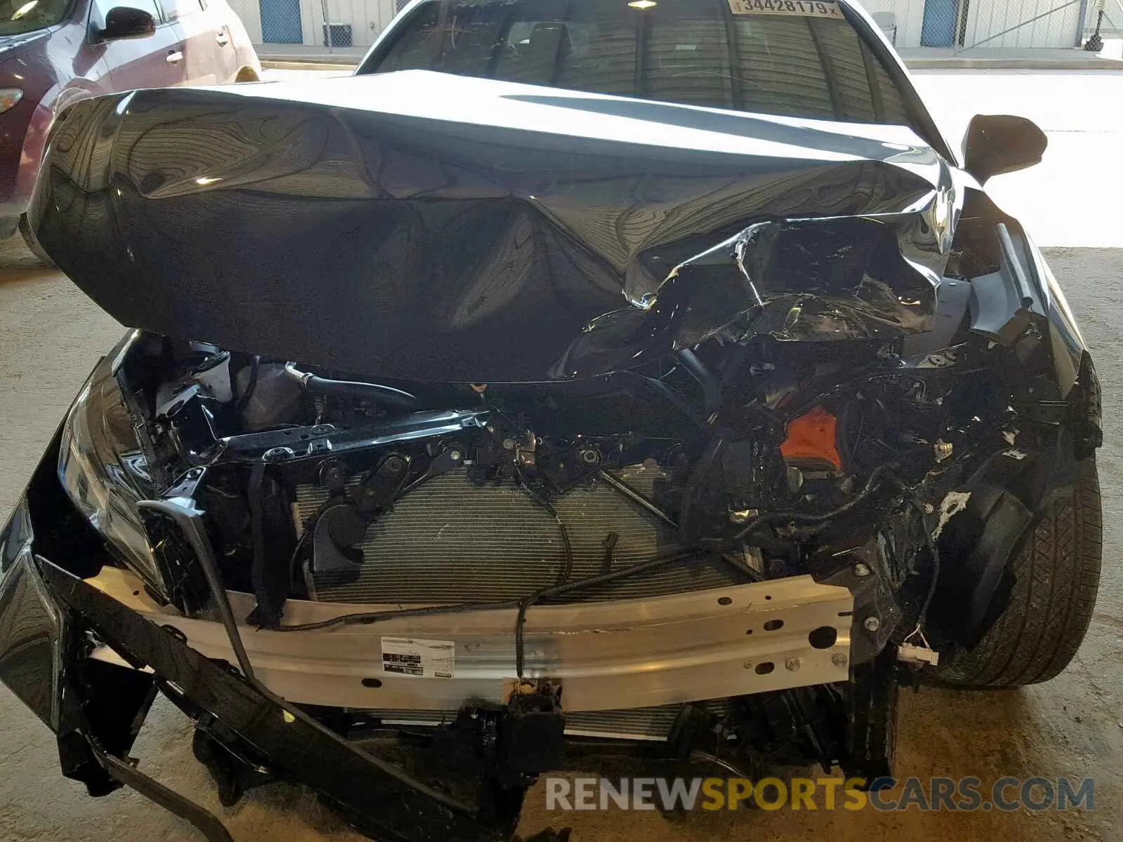 9 Photograph of a damaged car 4T1BZ1FB1KU013151 TOYOTA AVALON 2019