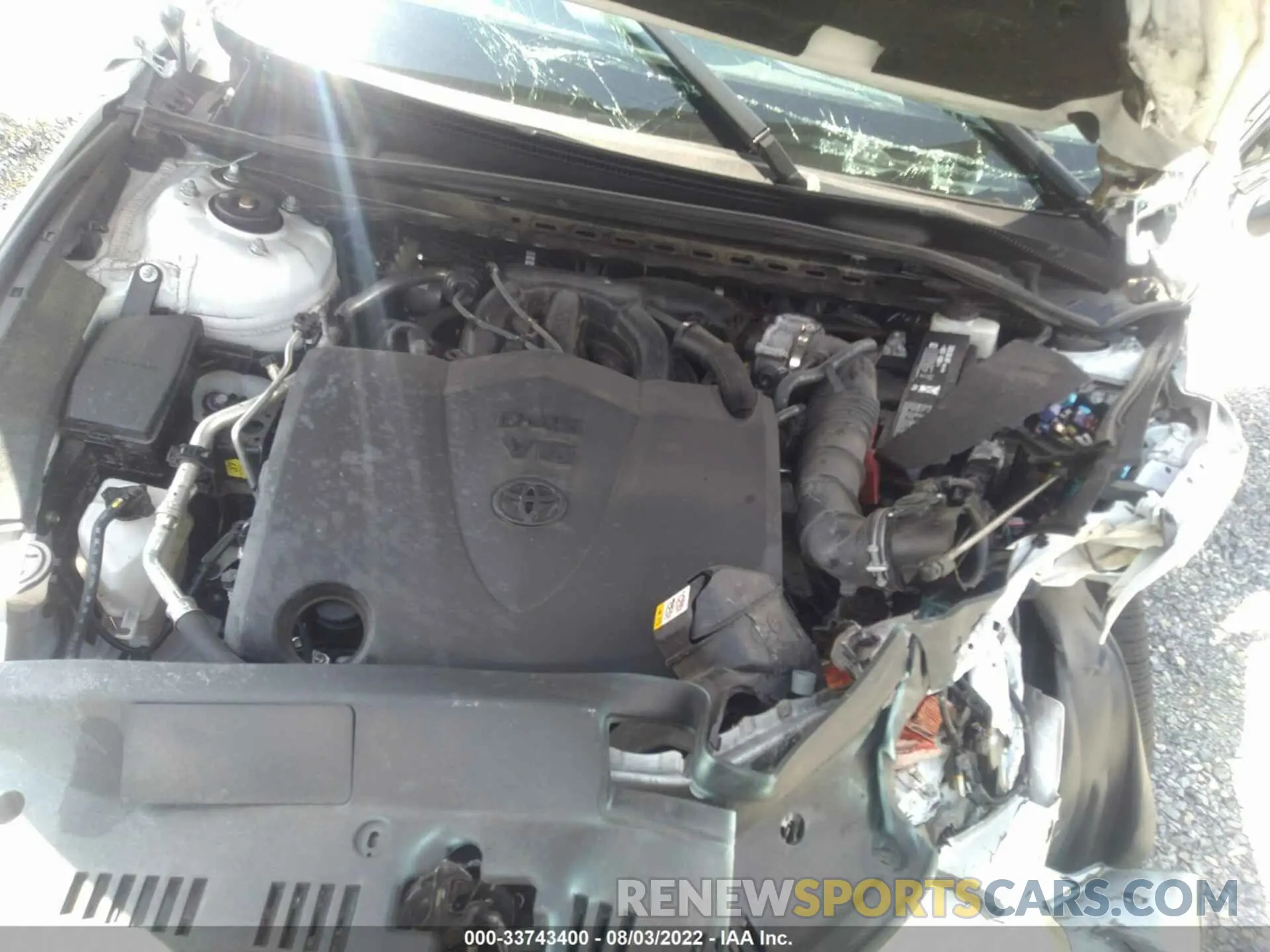 10 Photograph of a damaged car 4T1BZ1FB1KU021346 TOYOTA AVALON 2019