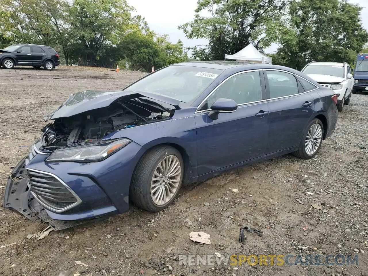 1 Фотография поврежденного автомобиля 4T1BZ1FB1KU031844 TOYOTA AVALON 2019