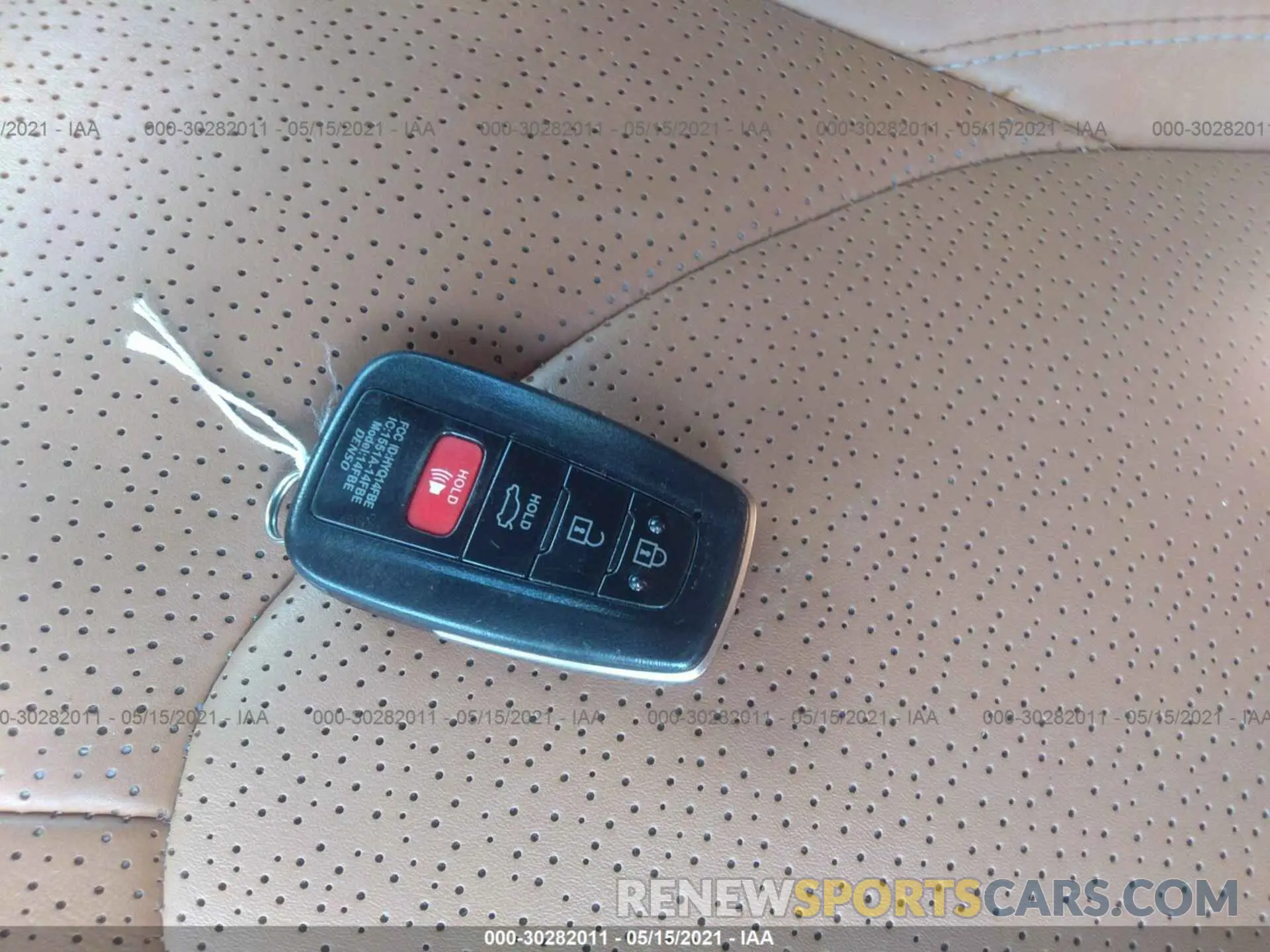 11 Photograph of a damaged car 4T1BZ1FB2KU012252 TOYOTA AVALON 2019