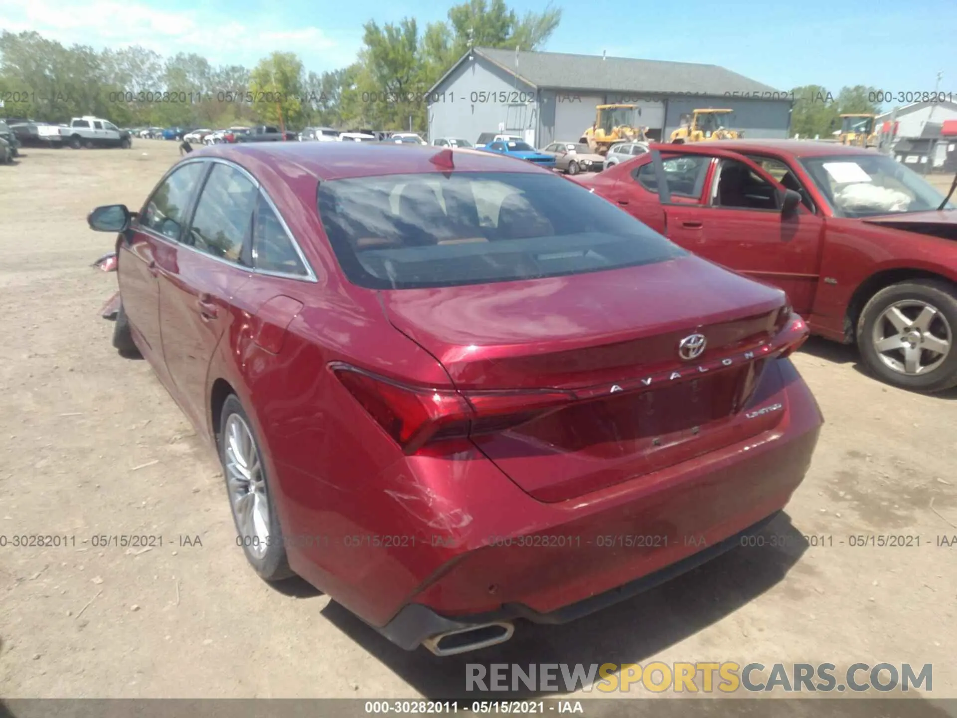 3 Photograph of a damaged car 4T1BZ1FB2KU012252 TOYOTA AVALON 2019