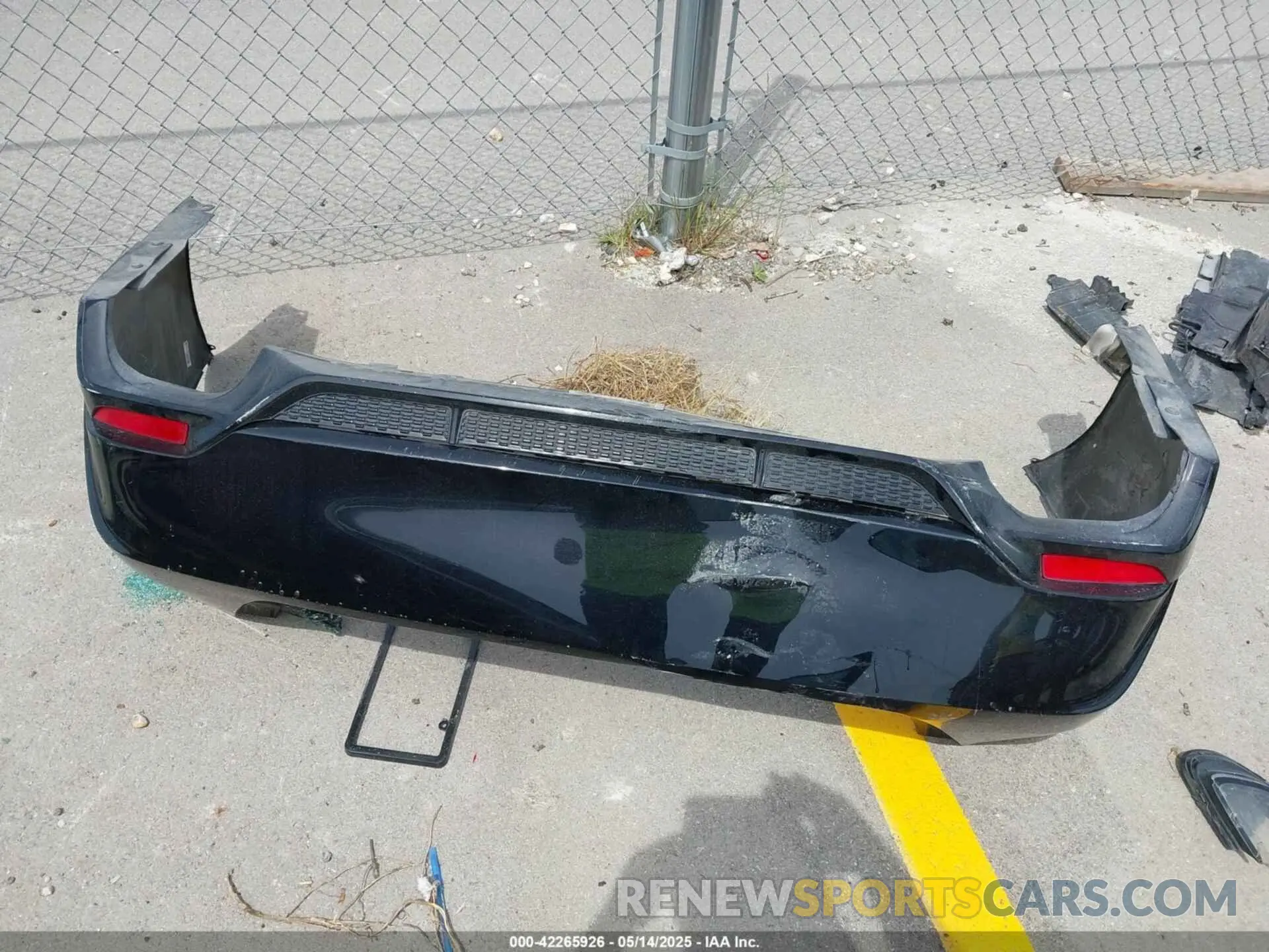 12 Photograph of a damaged car 4T1BZ1FB2KU012283 TOYOTA AVALON 2019