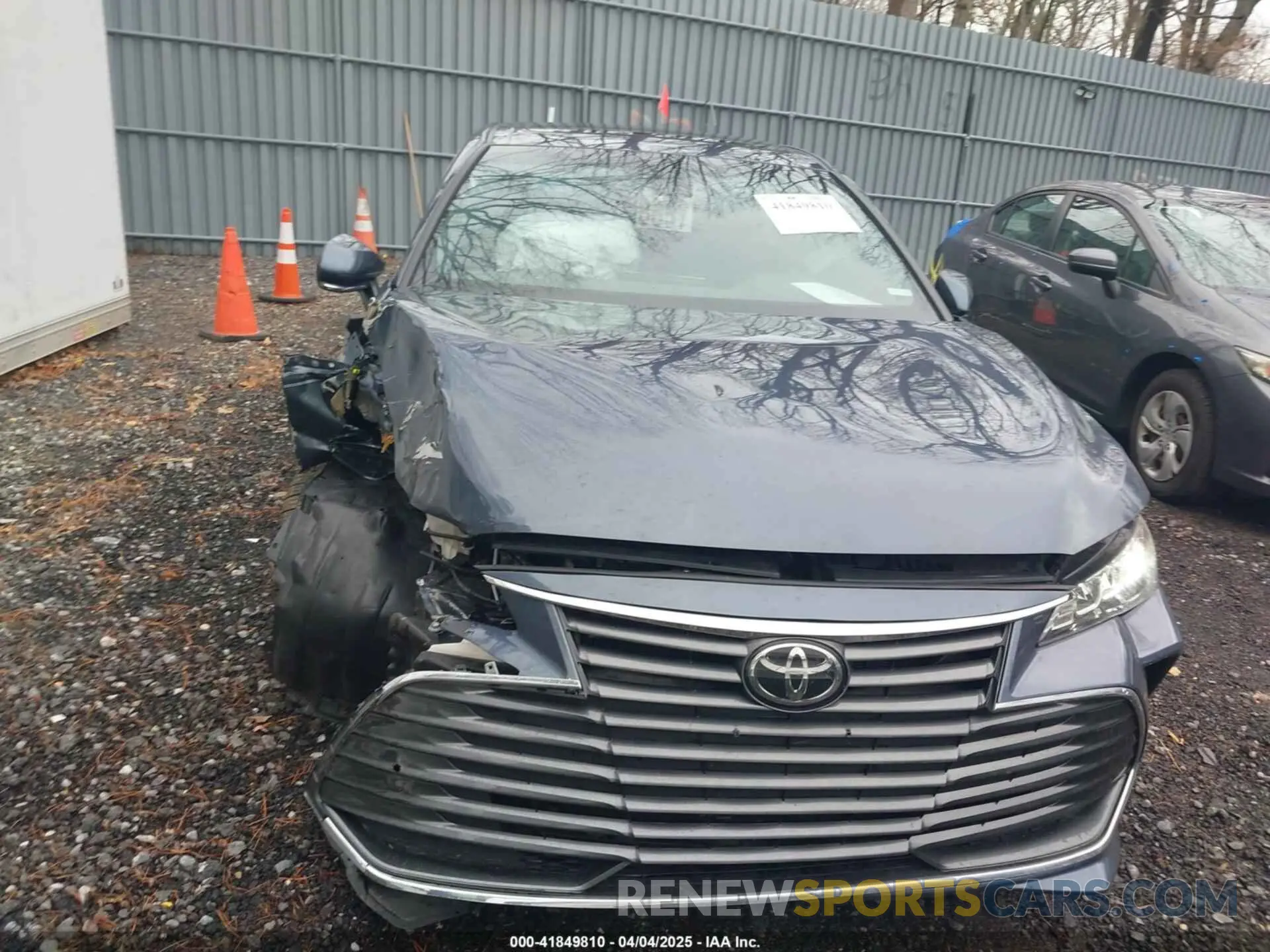 12 Фотография поврежденного автомобиля 4T1BZ1FB2KU030640 TOYOTA AVALON 2019