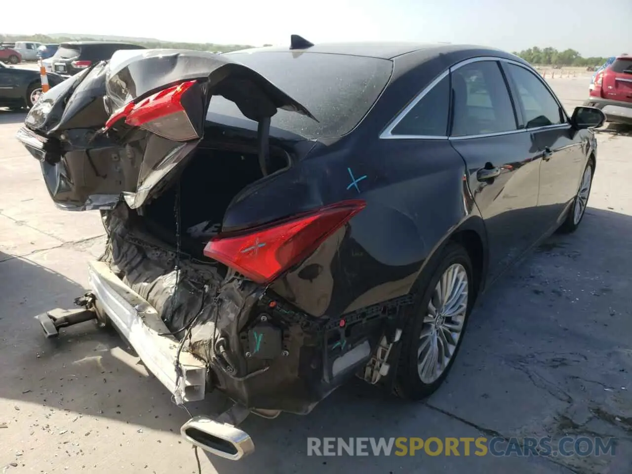 4 Photograph of a damaged car 4T1BZ1FB2KU037698 TOYOTA AVALON 2019