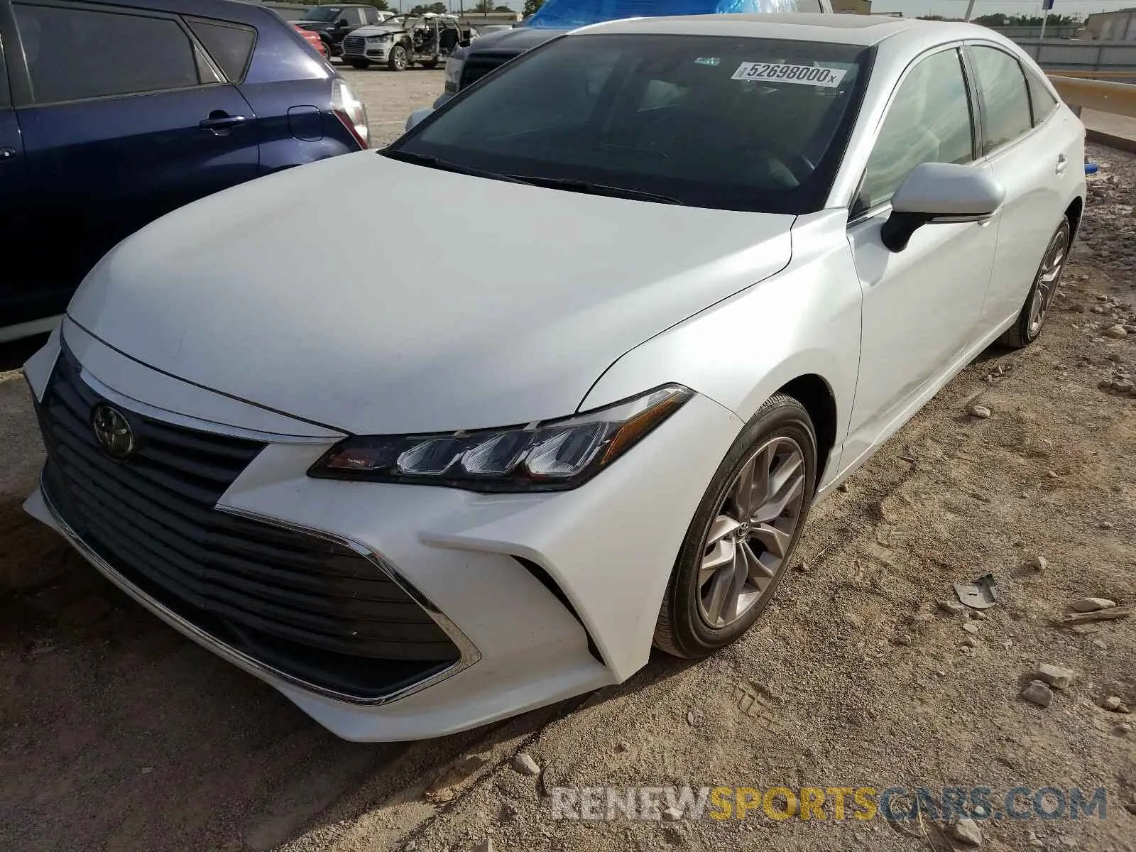 9 Photograph of a damaged car 4T1BZ1FB3KU010526 TOYOTA AVALON 2019