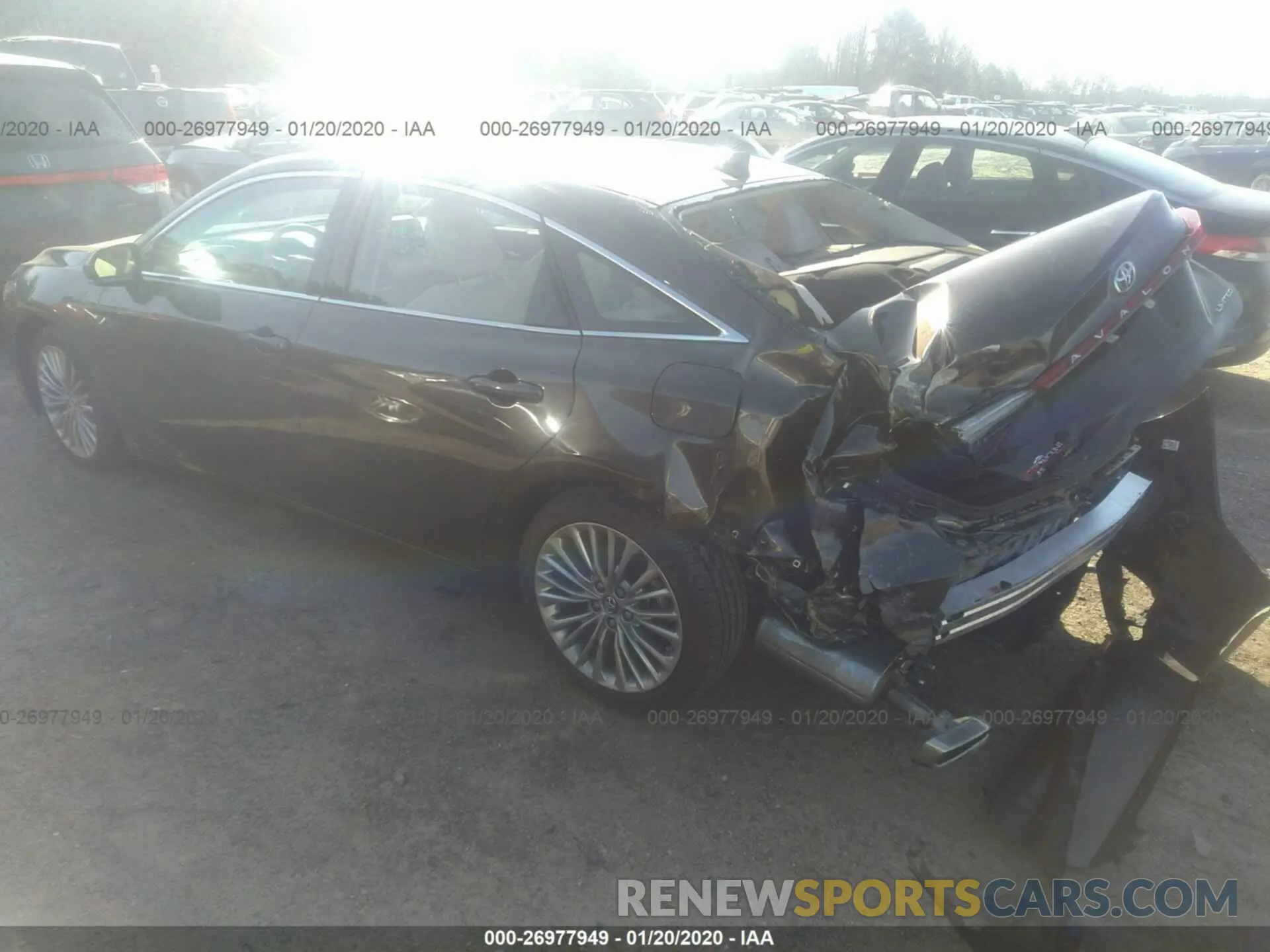 3 Photograph of a damaged car 4T1BZ1FB3KU035085 TOYOTA AVALON 2019
