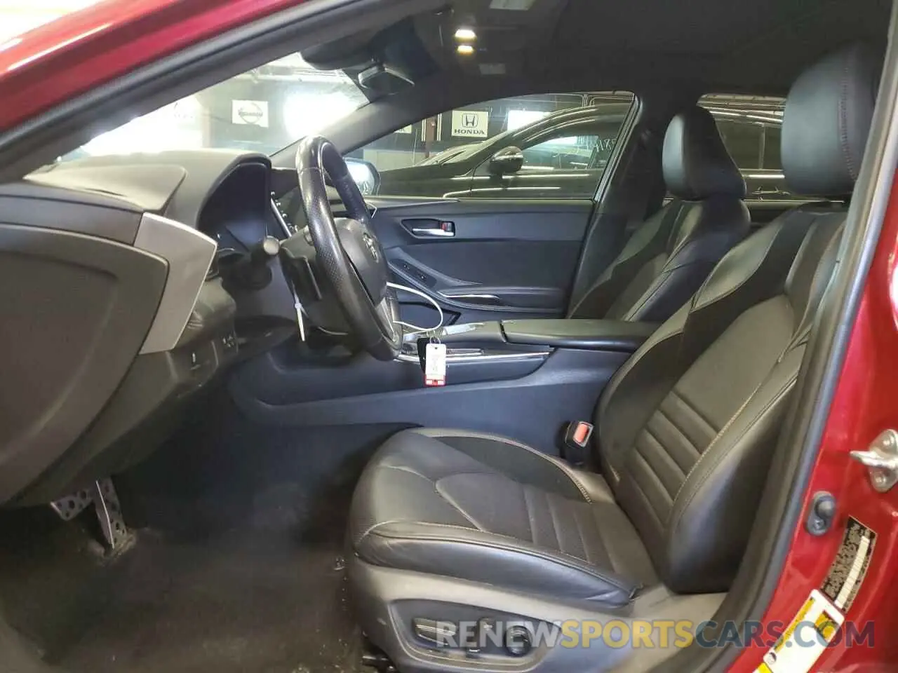 7 Photograph of a damaged car 4T1BZ1FB4KU002466 TOYOTA AVALON 2019
