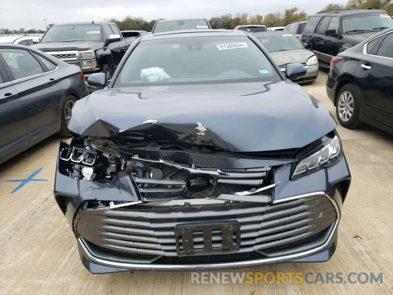 5 Фотография поврежденного автомобиля 4T1BZ1FB5KU006056 TOYOTA AVALON 2019