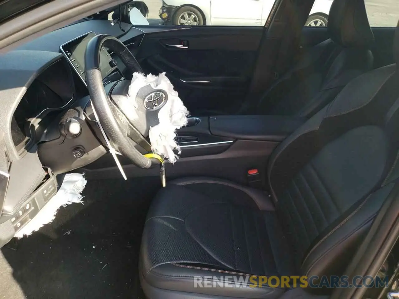 7 Photograph of a damaged car 4T1BZ1FB5KU017543 TOYOTA AVALON 2019