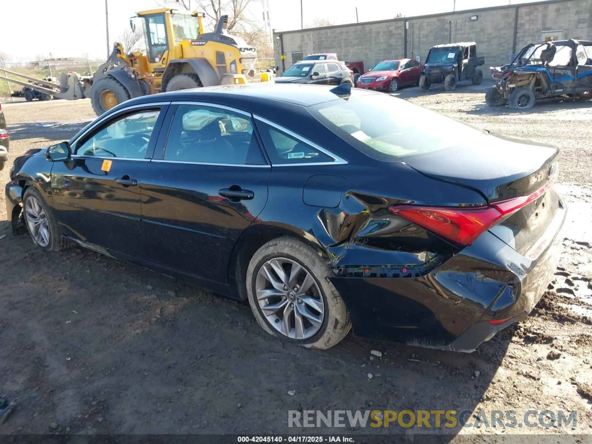 3 Фотография поврежденного автомобиля 4T1BZ1FB6KU013940 TOYOTA AVALON 2019