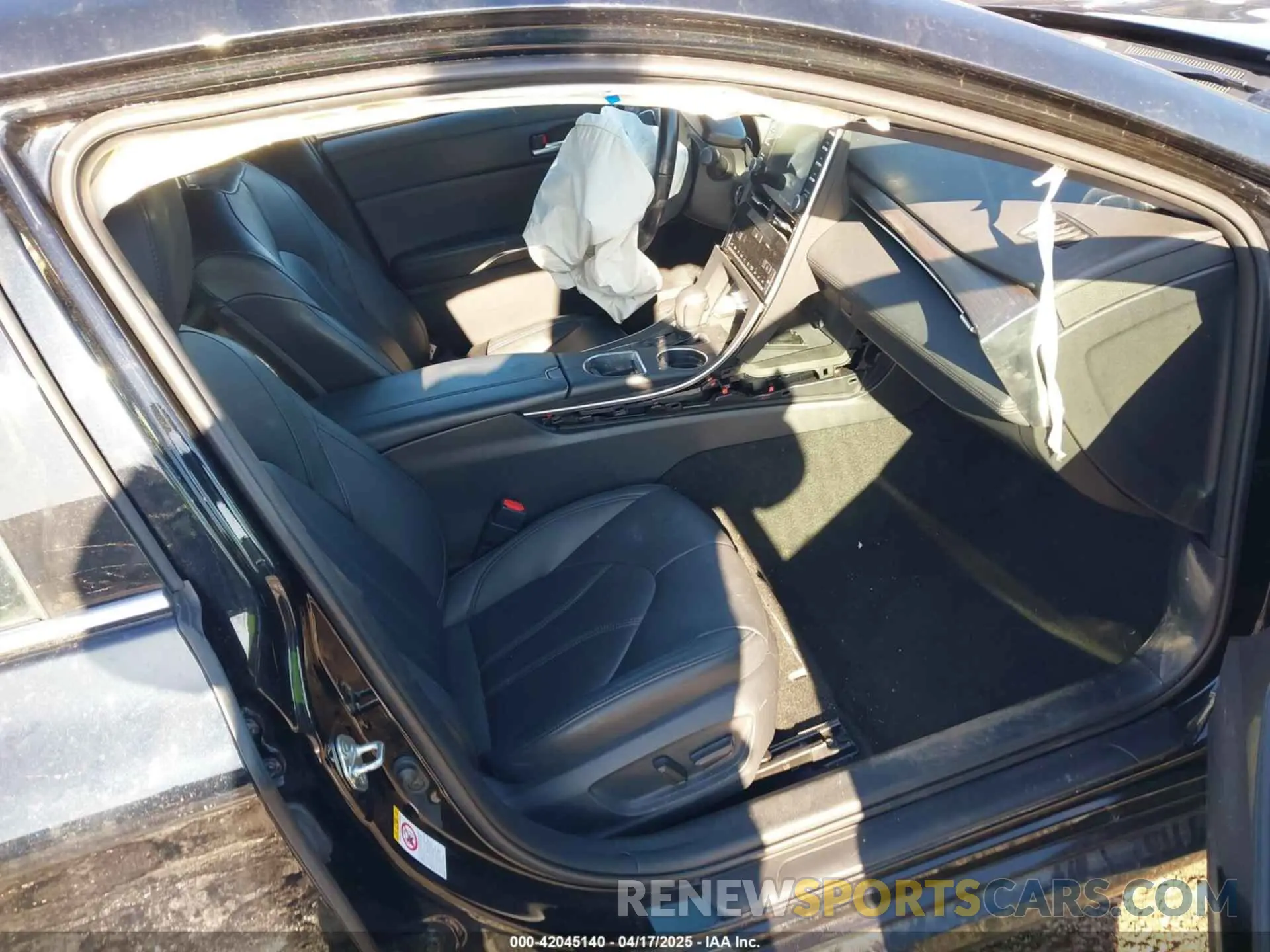 5 Фотография поврежденного автомобиля 4T1BZ1FB6KU013940 TOYOTA AVALON 2019