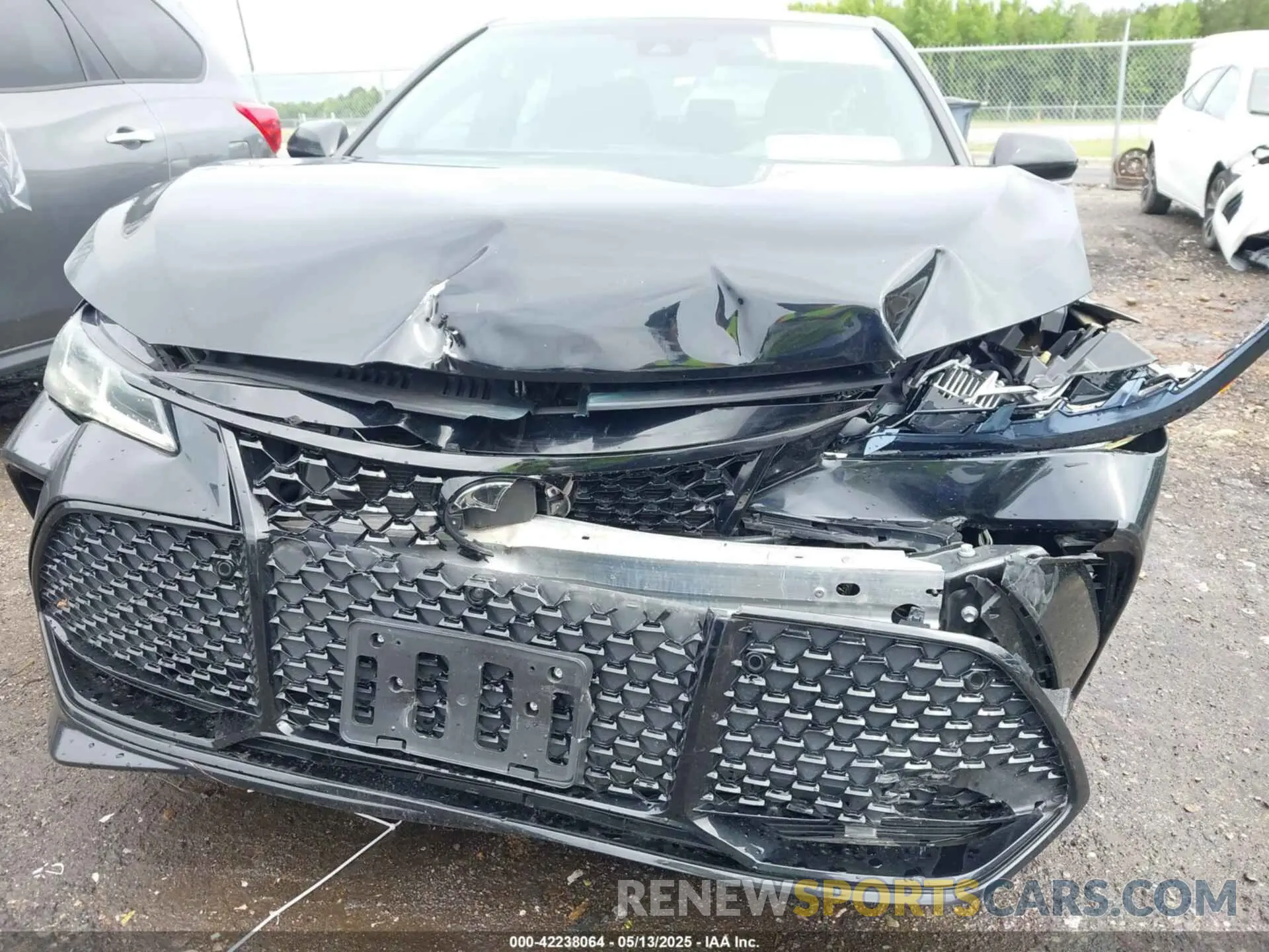 18 Фотография поврежденного автомобиля 4T1BZ1FB6KU018376 TOYOTA AVALON 2019