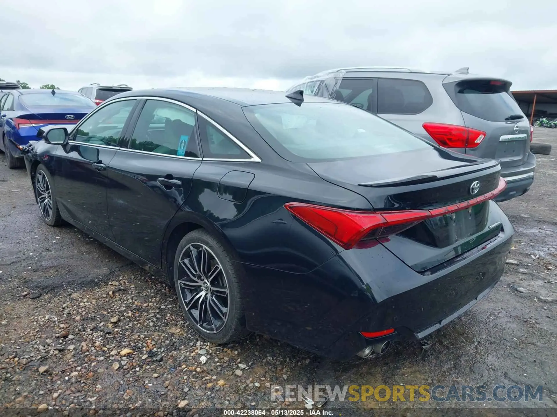 3 Фотография поврежденного автомобиля 4T1BZ1FB6KU018376 TOYOTA AVALON 2019