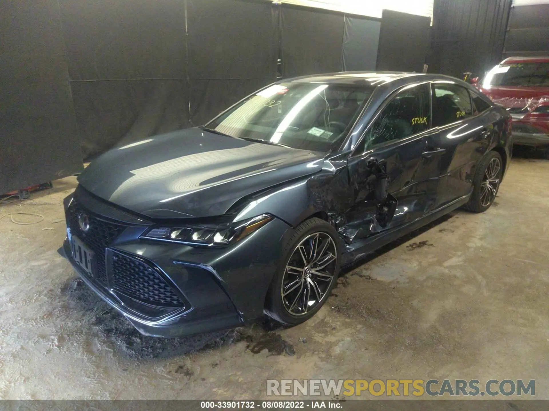 2 Photograph of a damaged car 4T1BZ1FB8KU011350 TOYOTA AVALON 2019