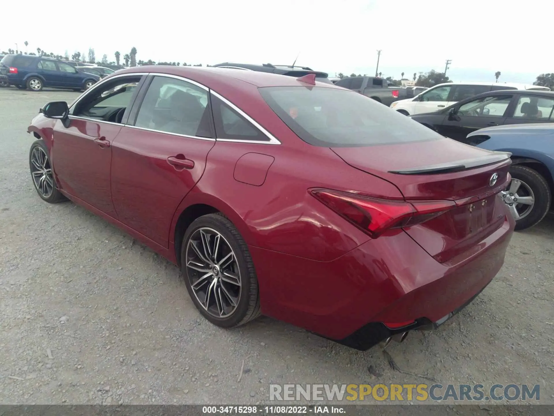 3 Фотография поврежденного автомобиля 4T1BZ1FB8KU012577 TOYOTA AVALON 2019
