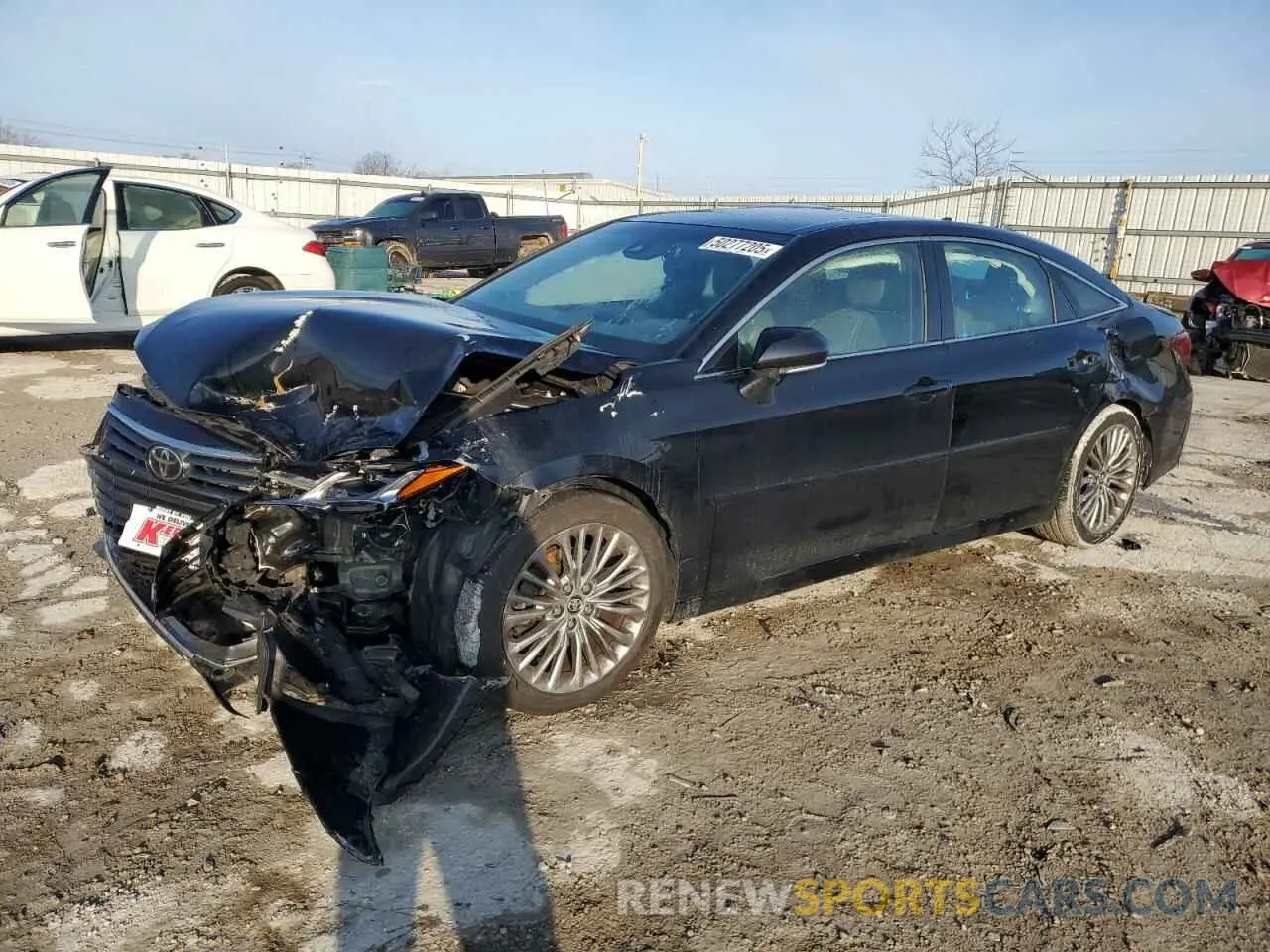 1 Фотография поврежденного автомобиля 4T1BZ1FB8KU023868 TOYOTA AVALON 2019