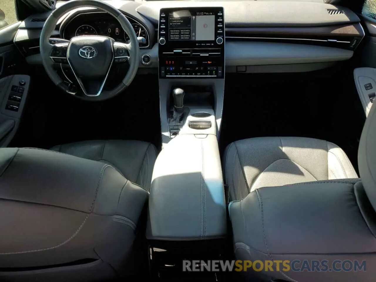 8 Photograph of a damaged car 4T1BZ1FB8KU036586 TOYOTA AVALON 2019