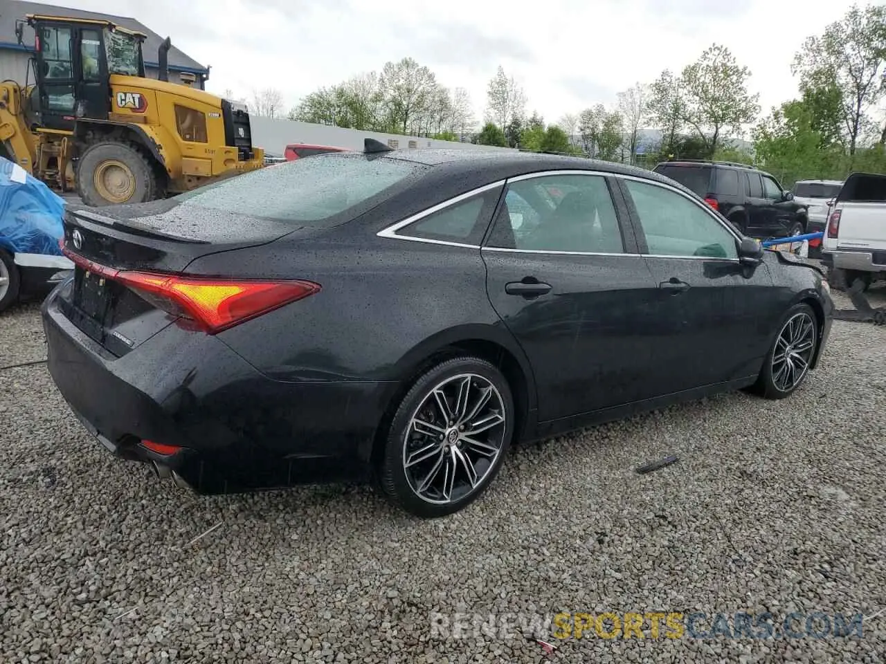 3 Фотография поврежденного автомобиля 4T1BZ1FB9KU014080 TOYOTA AVALON 2019