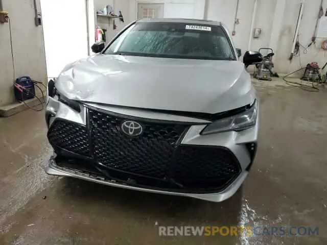 5 Photograph of a damaged car 4T1BZ1FB9KU017447 TOYOTA AVALON 2019