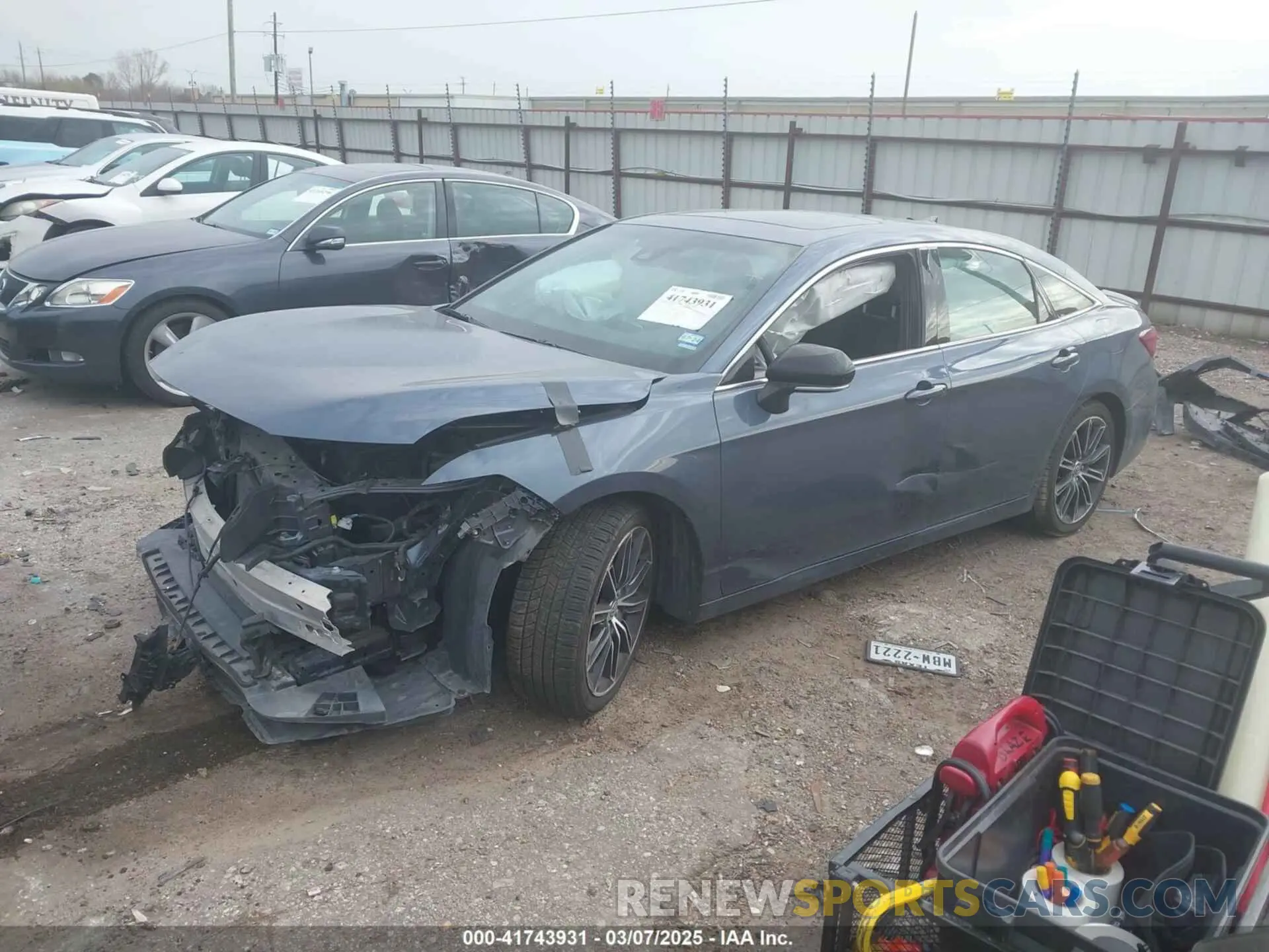 2 Фотография поврежденного автомобиля 4T1BZ1FB9KU028903 TOYOTA AVALON 2019
