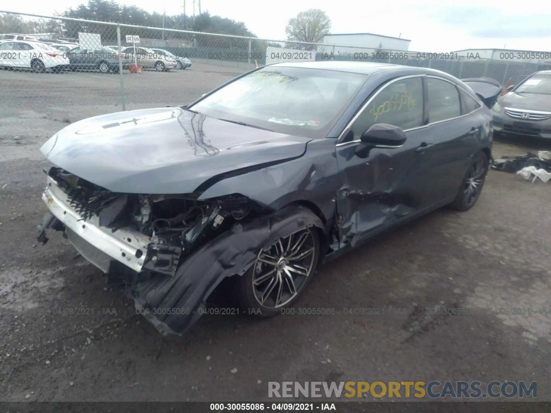 2 Photograph of a damaged car 4T1BZ1FBXKU005078 TOYOTA AVALON 2019